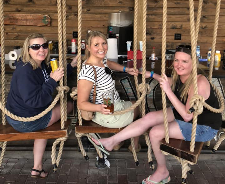 Yucatan swing seating